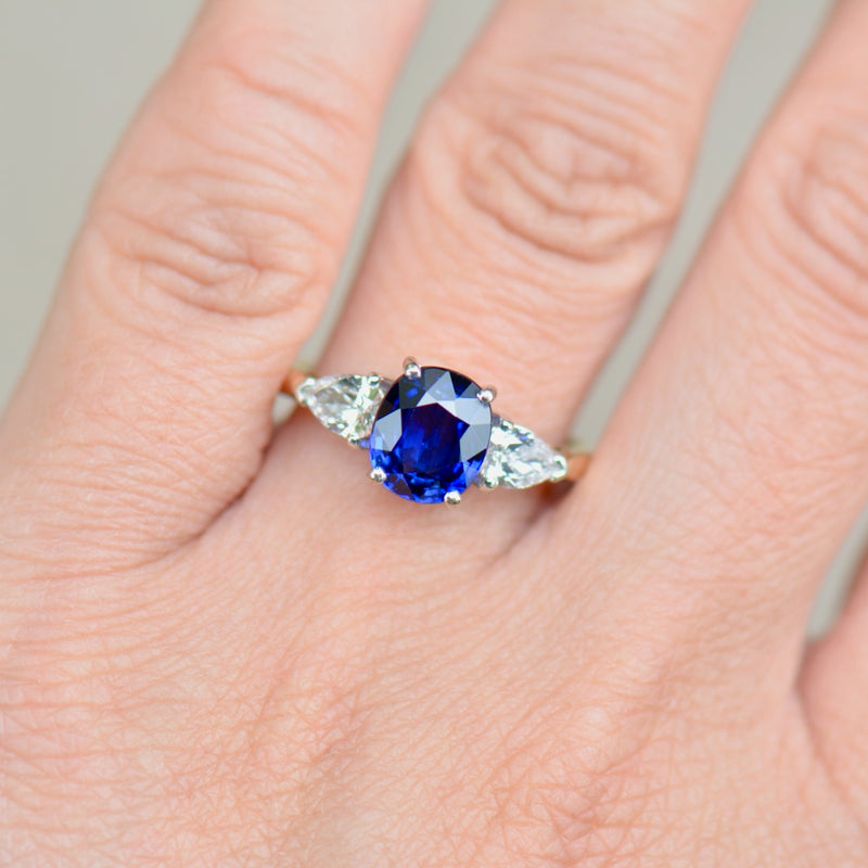 Vintage 2000s Royal Blue Sapphire & Diamond Trilogy 18CT Yellow Gold Engagement Ring (2.93cts)