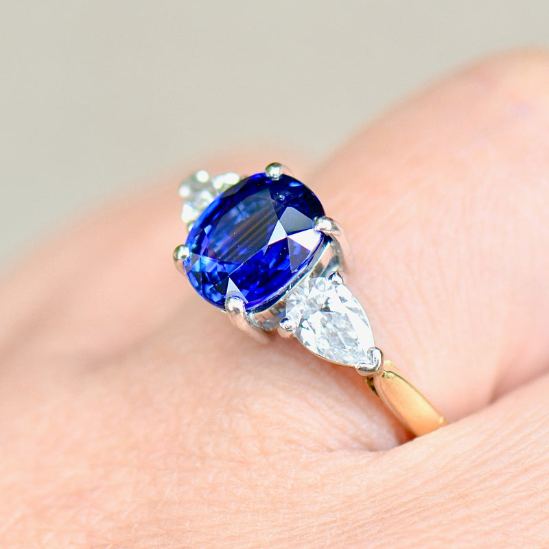 Vintage 2000s Royal Blue Sapphire & Diamond Trilogy 18CT Yellow Gold Engagement Ring (2.93cts)