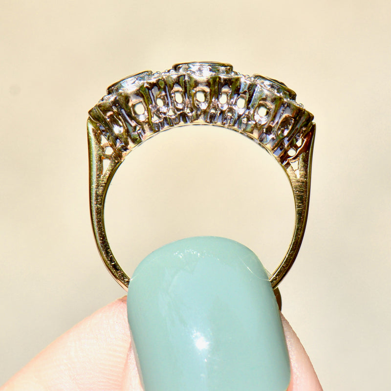复古蓝宝石和钻石三重簇 18ct 黄金戒指（1.60cts）