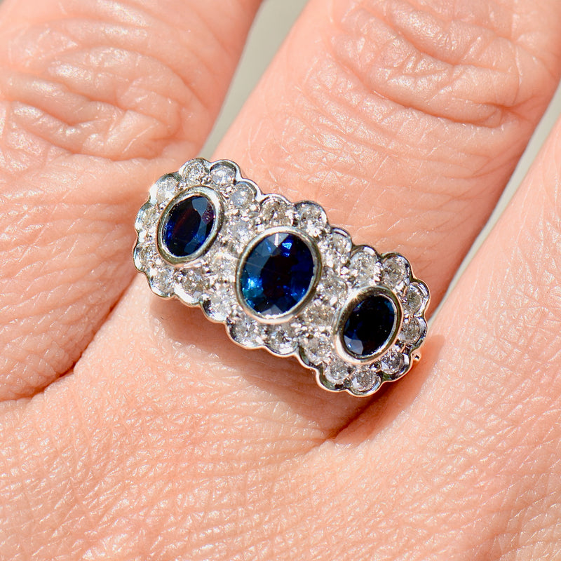 复古蓝宝石和钻石三重簇 18ct 黄金戒指（1.60cts）