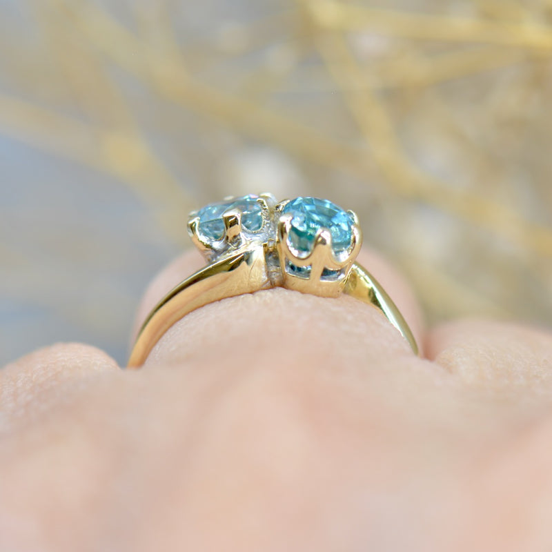 Vintage Blue Zircon Toi Et Moi 9ct Yellow Gold Engagement Ring (1.66cts)