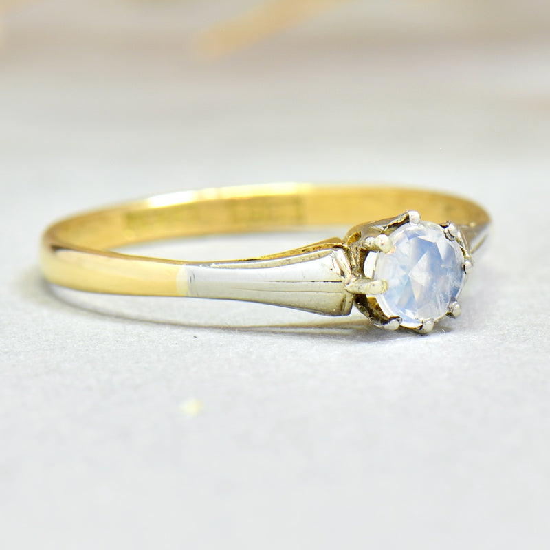 Antique 18ct Yellow Gold & Platinum Moonstone Solitaire Ring