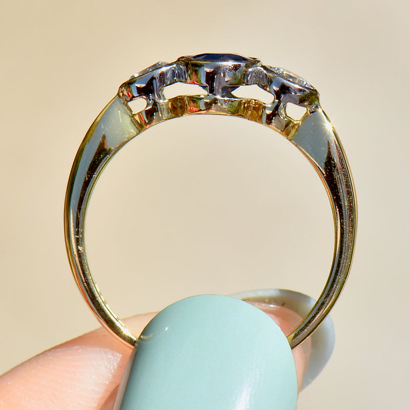 90 年代蓝宝石和钻石 18K 黄金三部曲订婚戒指（1.52 克拉）
