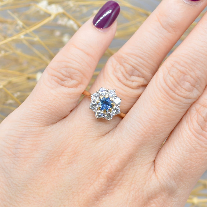 1990s 18ct Yellow Gold Blue Sapphire & Diamond Halo Daisy Engagement Ring (1.42cts)