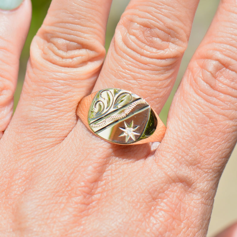 Vintage 1990s Diamond Set Engraved 9ct Yellow Gold Mens Signet Ring