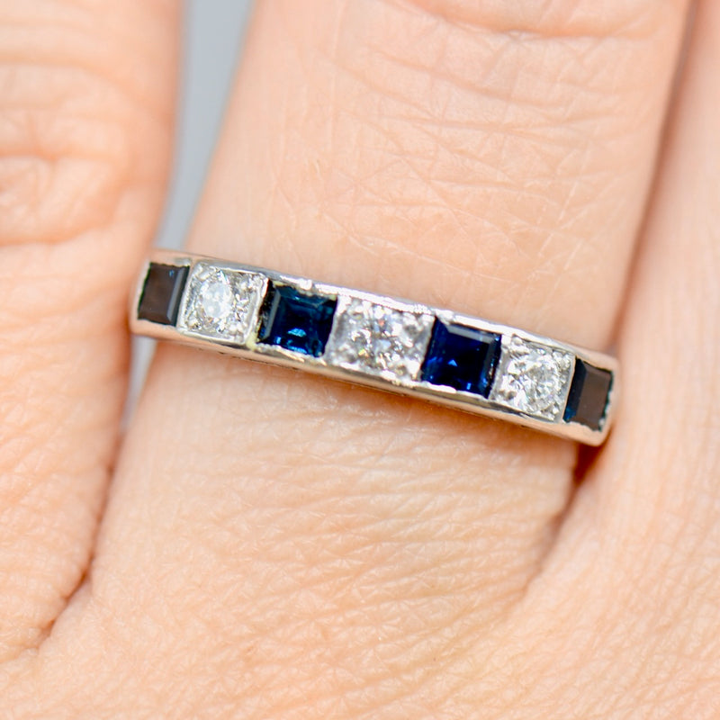 Vintage 1970s Sapphire and Diamond (VS/G-H) 18ct White Gold Seven-Stone Band (0.88ct)