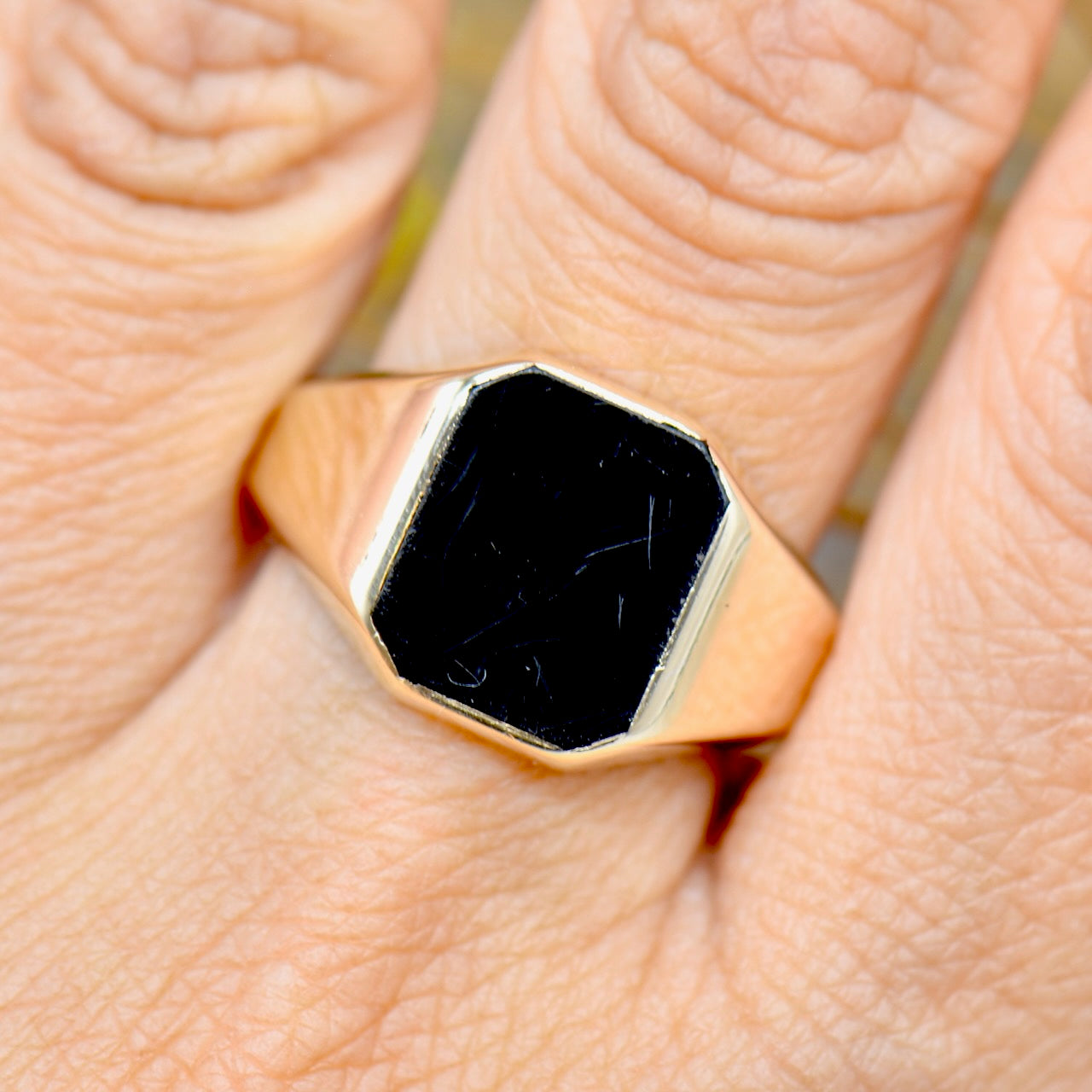 Vintage 1970s Octagon Onyx 9ct Yellow Gold Mens Signet Ring