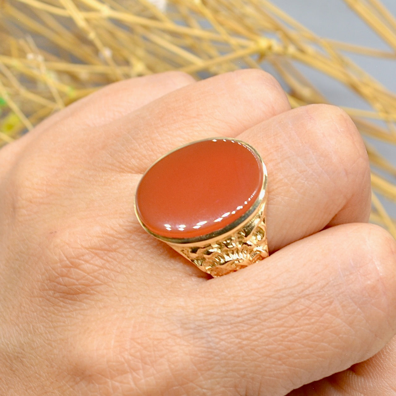 1970s Engraved Large Carnelian 9ct Yellow Gold Signet Ring