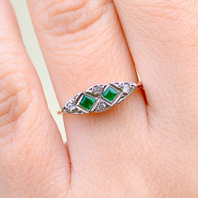 Art Deco 1930s Emerald and Diamond Platinum & 18ct Yellow Gold Engagement Ring