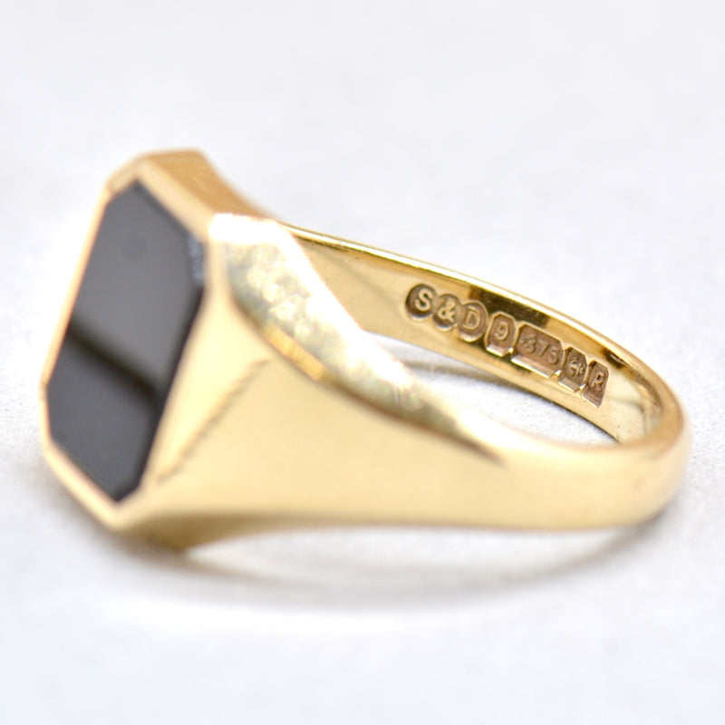 Vintage 1960s Octagon Onyx 9ct Yellow Gold Mens Signet Ring