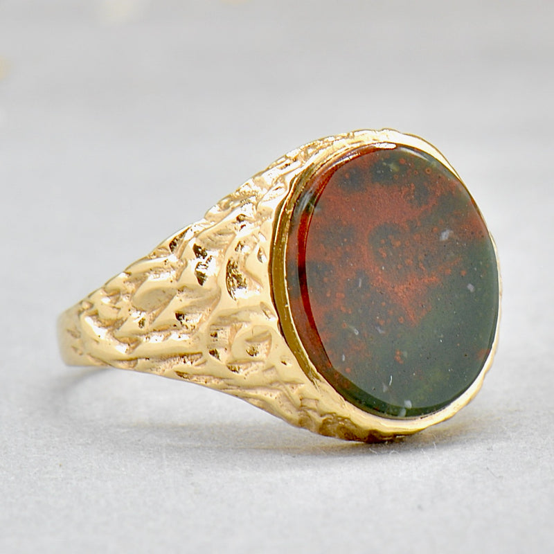 Vintage Bloodstone 9ct Yellow Gold Mens Oval Signet Ring