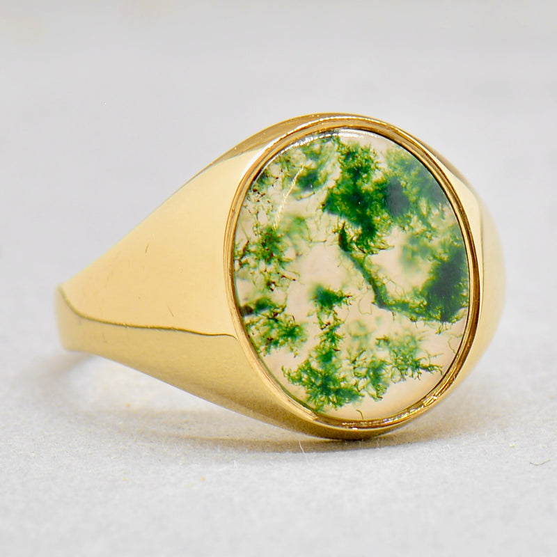 Vintage Moss Agate 9ct Yellow Gold Oval Signet Ring