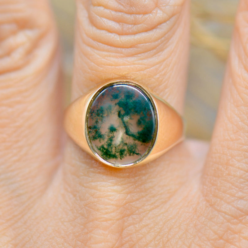 Vintage Moss Agate 9ct Yellow Gold Oval Signet Ring