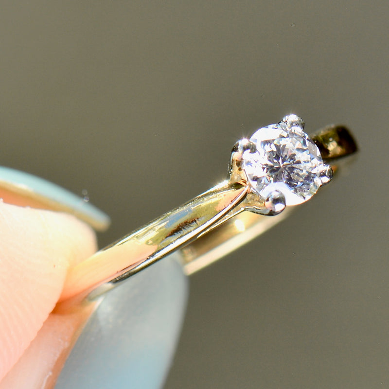 Brilliant Cut IF Clarity D Colour Diamond 18ct Yellow Gold & Platinum Solitaire Ring (0.25ct)