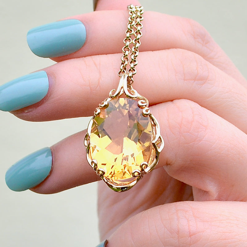 Vintage 2000s Large Citrine 9ct Yellow Gold Pendant & 9ct Yellow Gold Belcher Chain