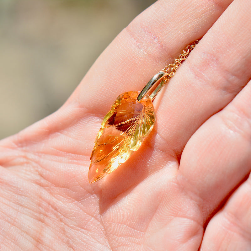 Vintage Golden Yellow Carved Citrine Leaf 14ct Yellow Gold Pendant