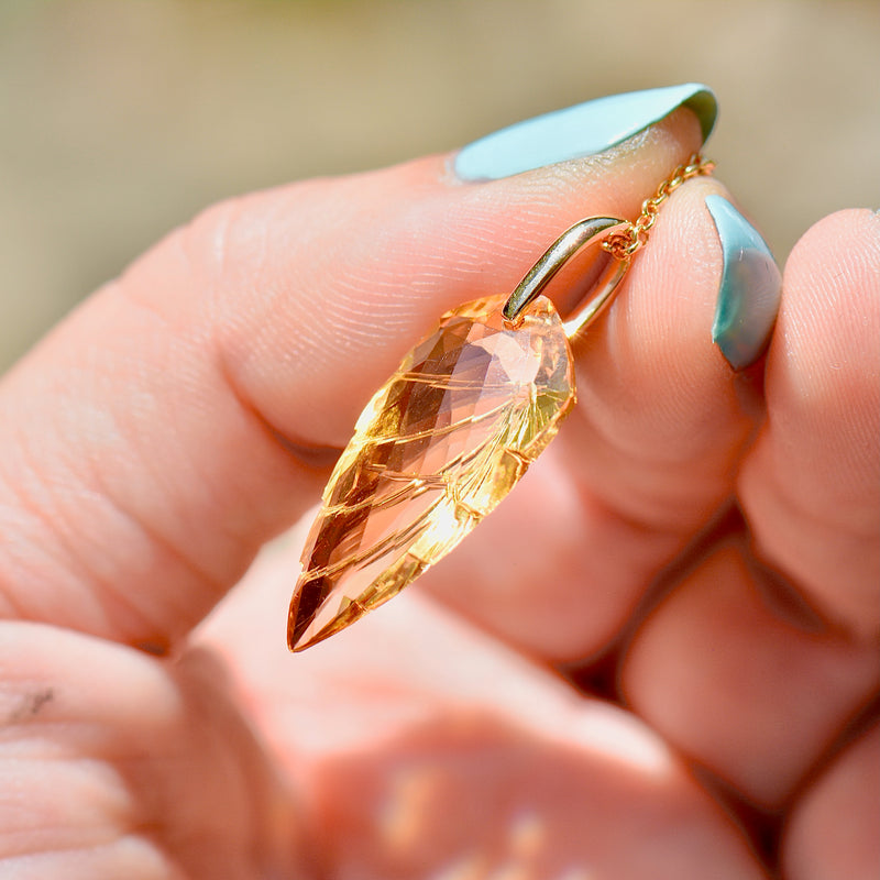 Vintage Golden Yellow Carved Citrine Leaf 14ct Yellow Gold Pendant