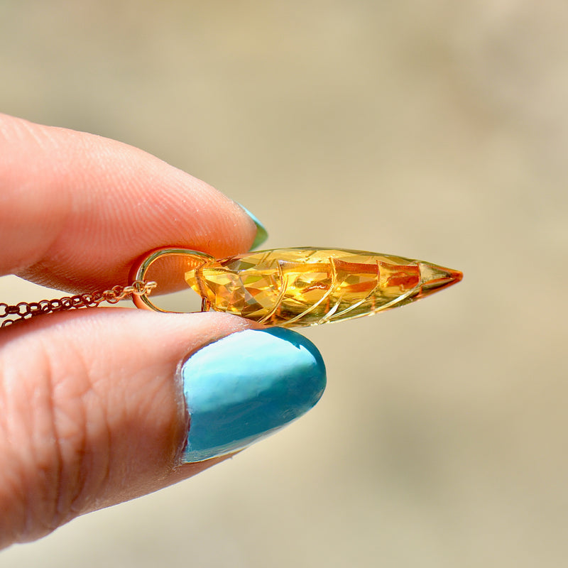 Vintage Golden Yellow Carved Citrine Leaf 14ct Yellow Gold Pendant