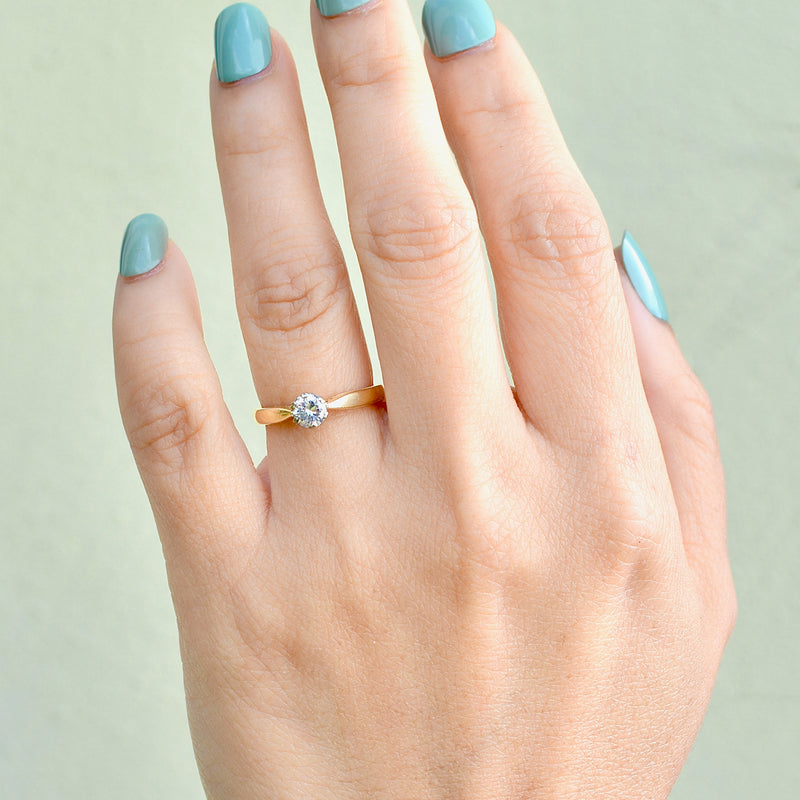 Vintage Brilliant Cut Diamond 18ct Yellow Gold Solitaire Ring (0.33ct)