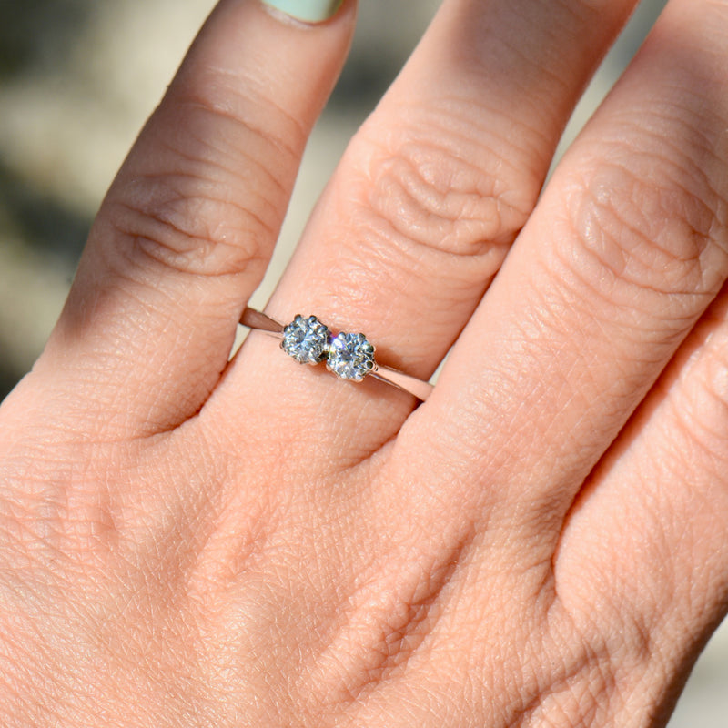 复古 Toi et Moi 双石钻石明亮式切割 18ct 白金戒指（0.55ct）