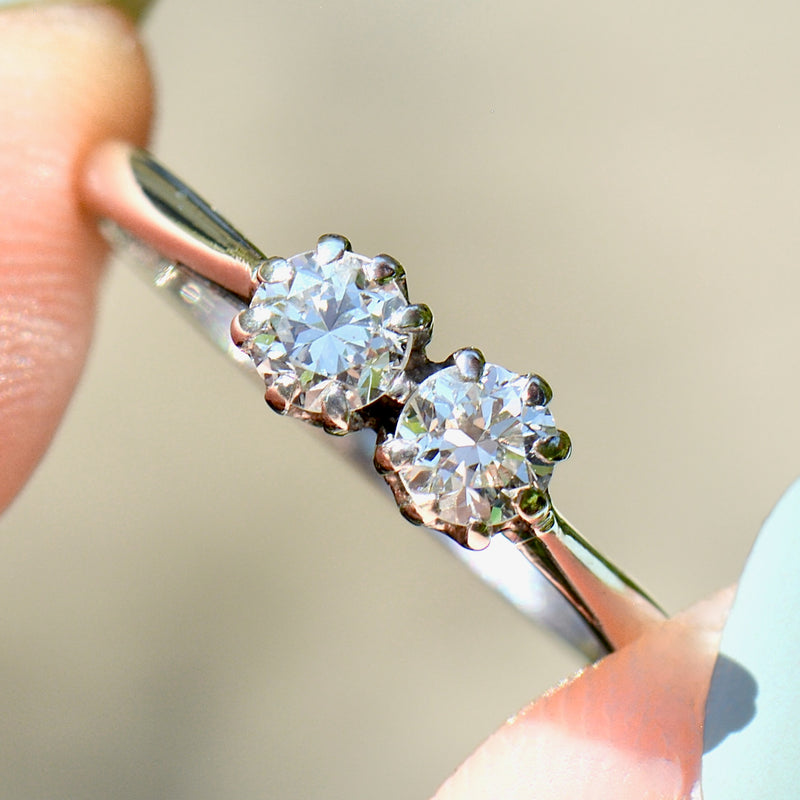 复古 Toi et Moi 双石钻石明亮式切割 18ct 白金戒指（0.55ct）