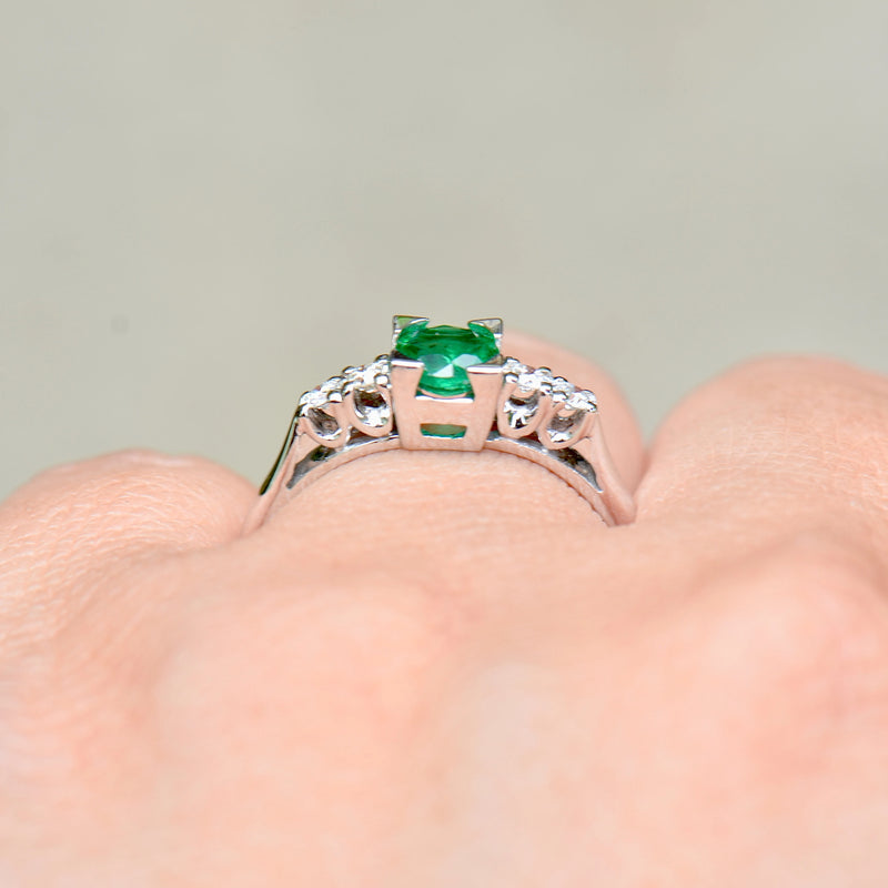 Vintage 1960s Emerald and Diamond 18ct White Gold Five-Stone Ring (0.31ct)
