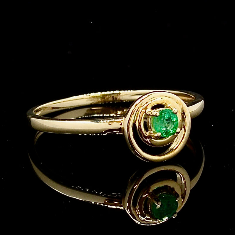 Emerald 9CT Yellow Gold Target Ring