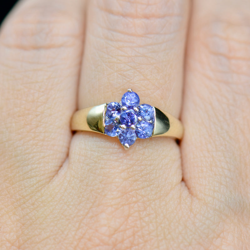 9CT Yellow Gold Tanzanite Flower Floral Cluster Ring