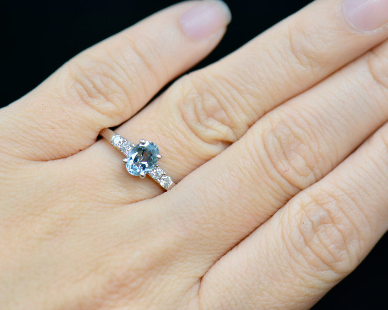 Vintage 18CT White Gold Aquamarine & Diamond Engagement Ring