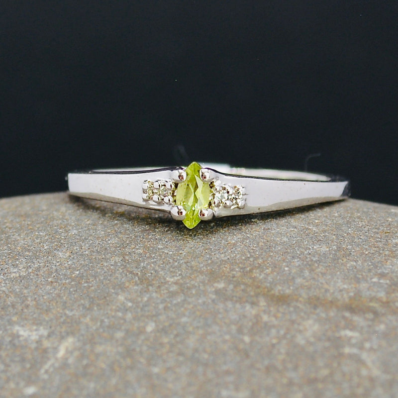 Peridot & Topaz Minimalist Ring